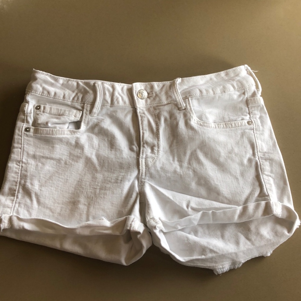 White Jean shorts, low wasted, size 2